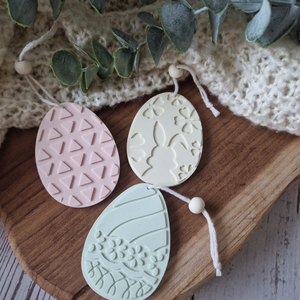 Húsvéti kerámia függődísz szett 6db-os pasztell tojások - ünnepi díszek, dekorációk - húsvéti díszek és dekorációk - húsvéti ablakdíszek - Meska.hu