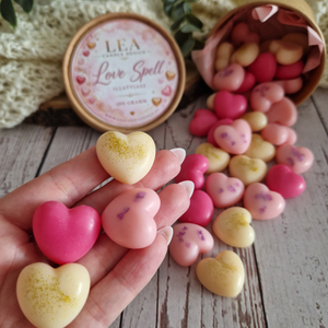 Love Spell illatviasz � édes romantika minden olvadással - otthon & életmód - gyertya, illat, aroma - illatviasz - Meska.hu