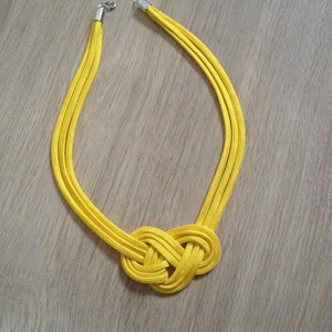 Háromkarikás paracord sárga fonott nyaklánc, Ékszer, Nyaklánc, Medálos nyaklánc, Ékszerkészítés, MESKA