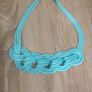 Zöld fonatos paracord nyaklánc, Ékszer, Nyaklánc, Medálos nyaklánc, Ékszerkészítés, MESKA