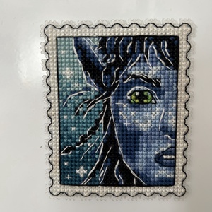 Avatar hűtő mágnes , Otthon & Életmód, Konyhafelszerelés, tálalás, Konyhai dekoráció, Hűtőmágnes, Hímzés, MESKA