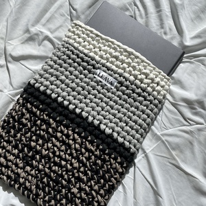 Horgolt laptop táska  - táska & tok - laptoptáska, laptop hátizsák - Meska.hu