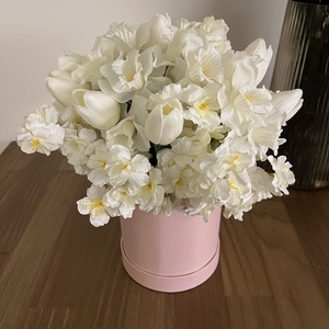 Tavaszi virágbox - selyemvirág - otthon & életmód - virágdekoráció - virágok - virágbox - Meska.hu