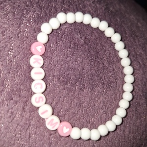 Fehér Kicsim karkötő - ékszer - karkötő - gyöngyös karkötő - Meska.hu