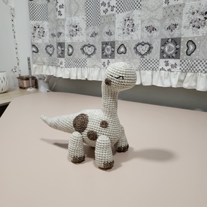 Hosszú nyakú dínó - Meska.hu