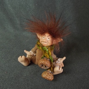 REZSŐ kobold kitűző -  - Meska.hu