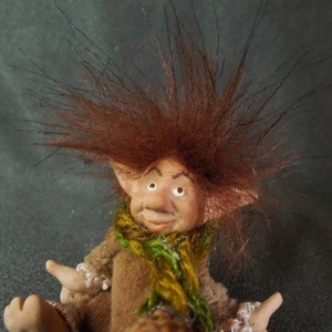 REZSŐ kobold kitűző -  - Meska.hu