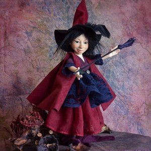 Boszorkány figura - boszi boszorka baba porcelán baba porcelánbaba porcelán figura kabala figura Vilma -  - Meska.hu
