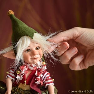 Bandó huncut karácsonymanó, nosztalgia porcelánbaba, porcelán baba -  - Meska.hu