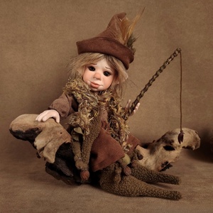 Horgász manó: DENTON - porcelán, mozgatható , Otthon & Életmód, Dekoráció, Manók, Baba-és bábkészítés, Szobrászat, MESKA