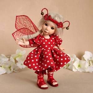 Piros pöttyös, copfos porcelán tündérke - KATINKA - otthon & életmód - dekoráció - manók - Meska.hu