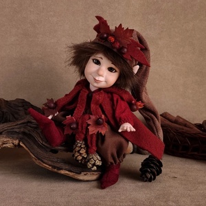 Mini egyedi porcelán mozgatható elf - MEDOX - Meska.hu