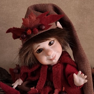 Mini egyedi porcelán mozgatható elf - MEDOX - otthon & életmód - dekoráció - asztal és polc dekoráció - asztaldísz - Meska.hu