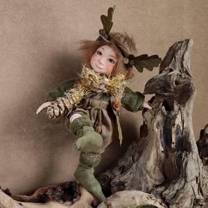 Erdei vándor manó: ZAORLINN - porcelán, mozgatható  - Meska.hu