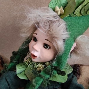 Vízi manócska: KROKORNÉL - porcelán, mozgatható  - otthon & életmód - dekoráció - manók - Meska.hu