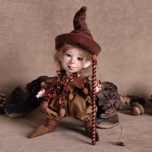 DOMINIK - mini horgász manócska pecabottal - porcelán, mozgatható - otthon & életmód - dekoráció - dekoratív figurák és szobrok - Meska.hu