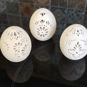 Húsvéti tojásdísz, ajándék tojás lecsavarható alsó résszel - ünnepi díszek, dekorációk - húsvéti díszek és dekorációk - húsvéti tojás, hímestojás - Meska.hu