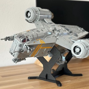Lego 75331 Razor Crest UCS asztali tartó konzol - otthon & életmód - dekoráció - asztal és polc dekoráció - asztaldísz - Meska.hu