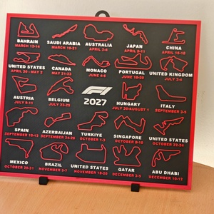 F1 Formula 1 2027 versenynaptár � fali és asztali dekoráció - otthon & életmód - dekoráció - asztal és polc dekoráció - asztaldísz - Meska.hu