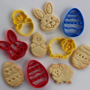 Húsvéti kekszkiszúró készlet(5 db)  - ünnepi díszek, dekorációk - húsvéti díszek és dekorációk - húsvéti sütikiszúró - Meska.hu