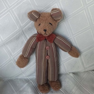 Csíkos pizsamás mackófiú - játék & sport - plüssállat & játékfigura - maci - Meska.hu