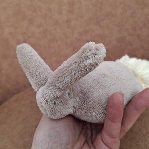 Plüss kis nyuszi szürke-barack, Játék & Sport, Plüssállat & Játékfigura, Nyuszi, Hímzés, Varrás, MESKA