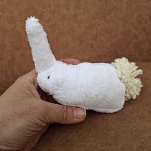 Plüss kis nyuszi fehér-barack - játék & sport - plüssállat & játékfigura - nyuszi - Meska.hu