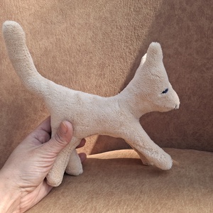 Plüss kis cica barack , Játék & Sport, Plüssállat & Játékfigura, Cica, Hímzés, Varrás, MESKA