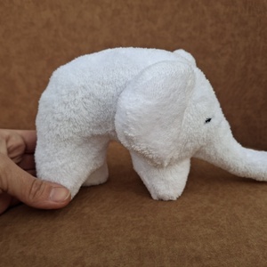 Plüss közepes elefánt fehér , Játék & Sport, Plüssállat & Játékfigura, Elefánt, Varrás, Hímzés, MESKA