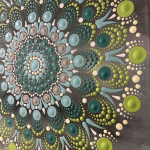 Menta és Smaragd harmónia energia-mandala pontfestéssel � Kézzel festett akril falikép (30x30 cm) - otthon & életmód - dekoráció - spiritualitás - mandala - Meska.hu