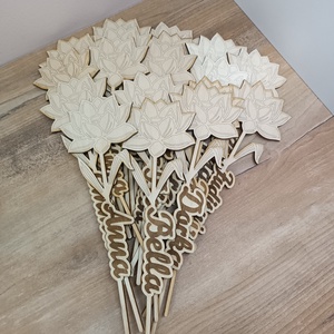 Egyedi virágok , Otthon & Életmód, Virágdekoráció, Virágdíszek, Asztali virágdísz, Fémmegmunkálás, Gravírozás, pirográfia, MESKA