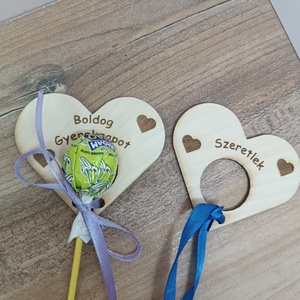 Gyereknapi ajándék , Baba - mama, Babaszoba dekoráció, Gyerek névtábla, Famegmunkálás, Gravírozás, pirográfia, MESKA