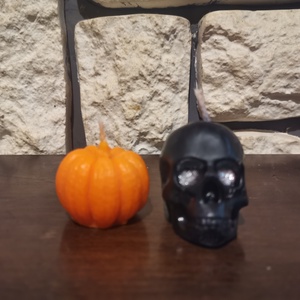 Halloweeni tök és koponya illatgyertya - Meska.hu