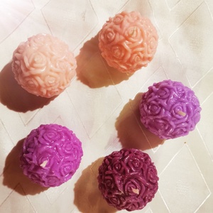 Diszgömb alakú illatos gyertya, Karácsony, Karácsonyi lakásdekoráció, Karácsonyi illatgyertya, mécses, Gyertya-, mécseskészítés, MESKA