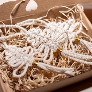 Makramé kis karácsonyfa - karácsony - karácsonyi lakásdekoráció - karácsonyfadíszek - Meska.hu