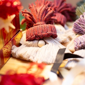 Karácsonyi manó dísz - Meska.hu