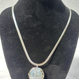 Opalit nyaklánc - ékszer - nyaklánc - medálos nyaklánc - Meska.hu