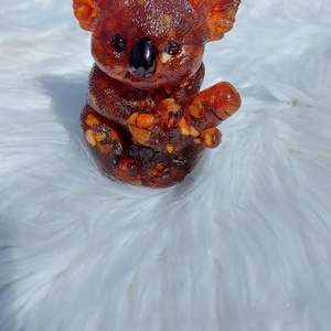 Balti borostyán koala szobor - Meska.hu