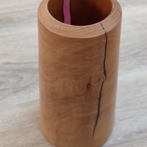 Epoxyval kiöntött fa váza - otthon & életmód - virágdekoráció - virágtartó - váza - Meska.hu