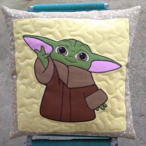 Yoda párna  - Meska.hu