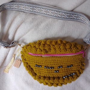 Egyedi horgolt crossbody, válltáska, övtáska - táska & tok - övtáska - Meska.hu
