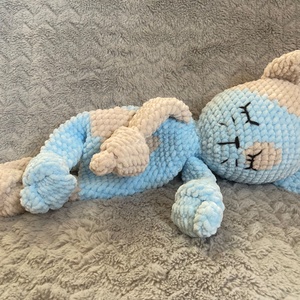Horgolt amigurumi Szundi cica - játék & sport - plüssállat & játékfigura - cica - Meska.hu