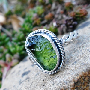 Ezüst Moldavit gyűrű -  - Meska.hu