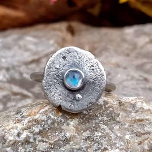 Ezüst Holdkő gyűrű - NORICUM  - ékszer - gyűrű - szoliter gyűrű - Meska.hu