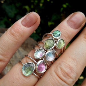 Ezüst Turmalin gyűrű - több szín - ékszer - gyűrű - szoliter gyűrű - Meska.hu