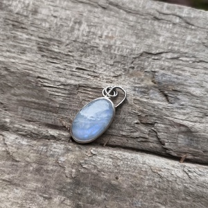 Ezüst Holdkő medál - ékszer - nyaklánc - medál - Meska.hu