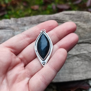 Ezüst Sólyomszem medál - ékszer - nyaklánc - medál - Meska.hu