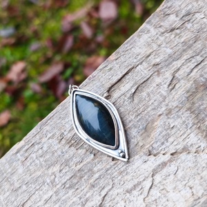 Ezüst Sólyomszem medál - ékszer - nyaklánc - medál - Meska.hu