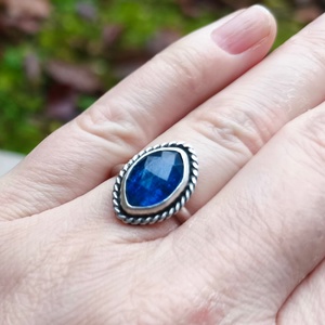 Ezüst Kianit gyűrű - ékszer - gyűrű - szoliter gyűrű - Meska.hu