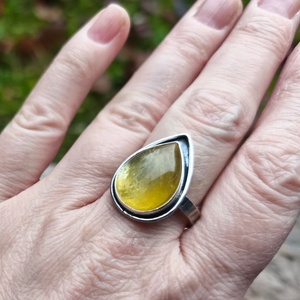 Ezüst Lepidolit gyűrű - ékszer - gyűrű - statement gyűrű - Meska.hu